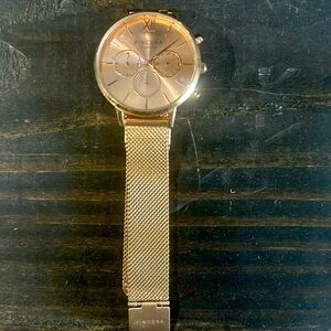 Vincera Collective Eros Watch-Rose Gold-Mesh Band-Working Battery-Brand New! ✨